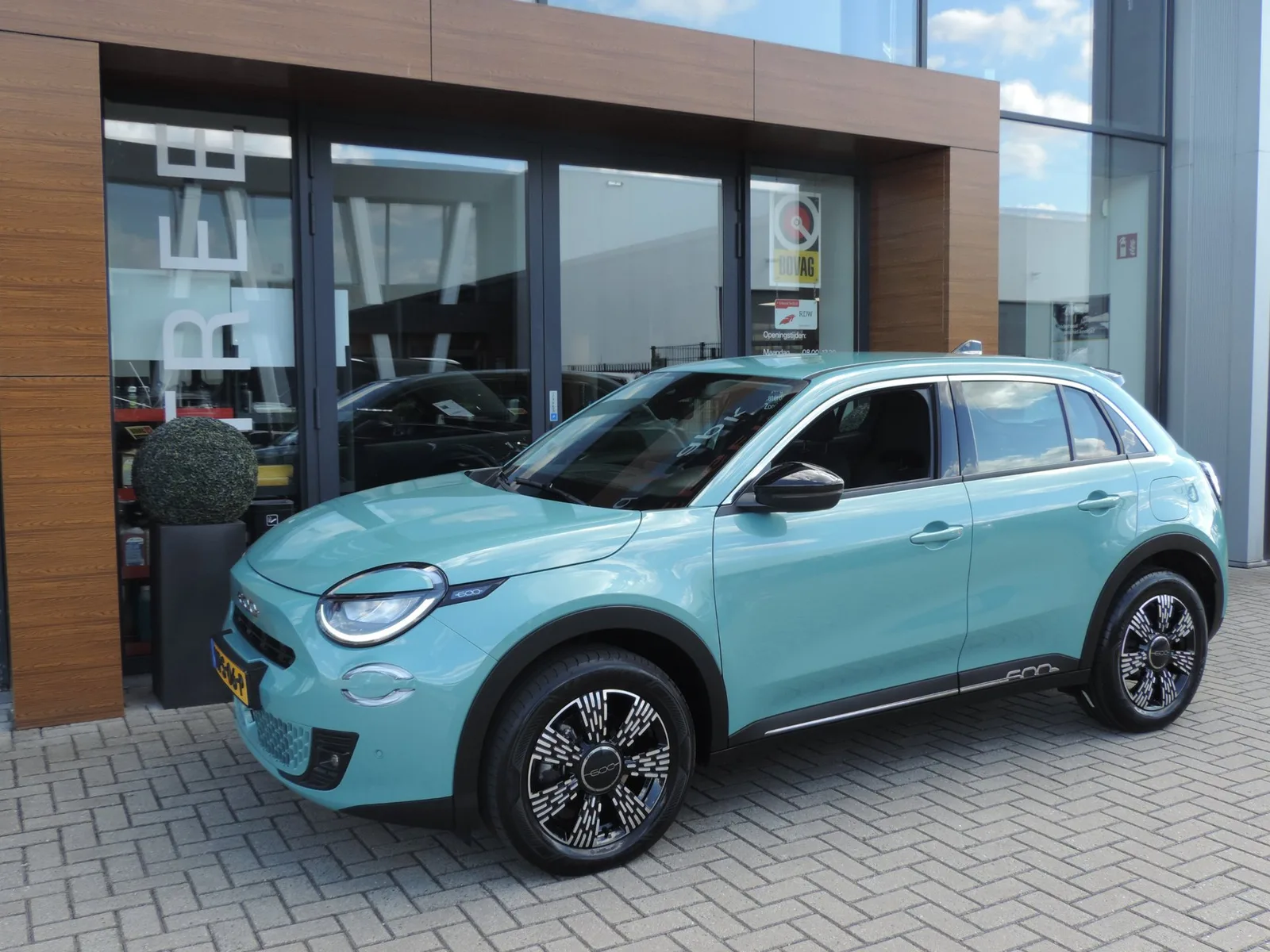 Fiat 600 (2025) — foto 1