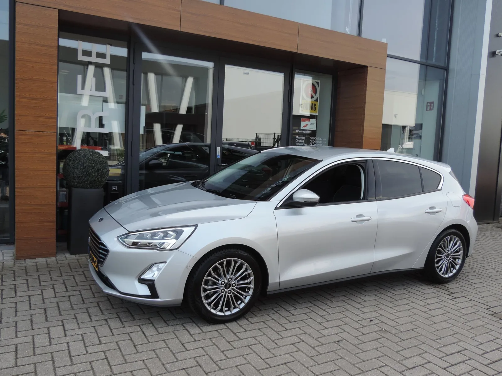 Ford Focus (2018) — foto 1