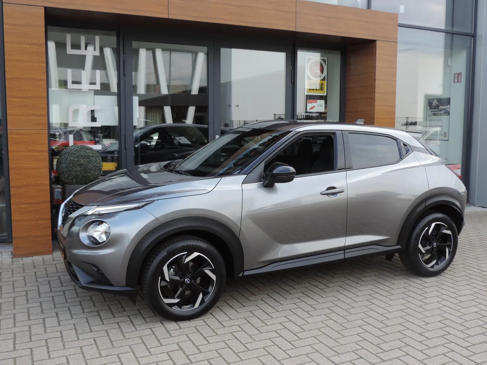 Nissan Juke (2024) — foto 1