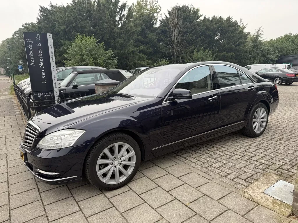 Mercedes-Benz S-Klasse (2010) — foto 1