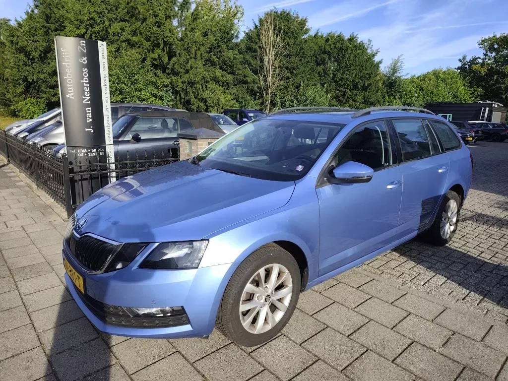 Škoda Octavia (2017) — foto 1