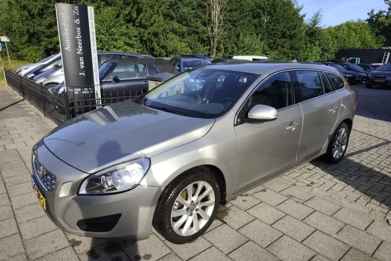 Volvo V60 (2012)