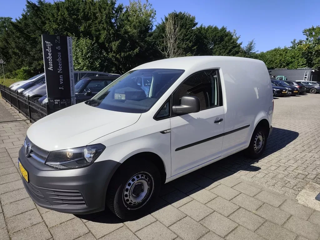 Volkswagen Caddy (2017) — foto 1