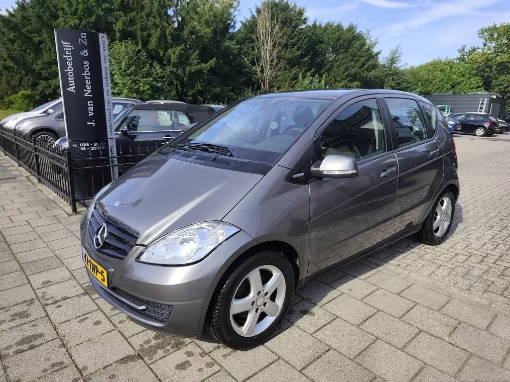 Mercedes-Benz A-Klasse (2012) — foto 1