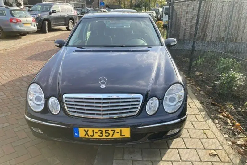 Mercedes-Benz E-Klasse (2002)