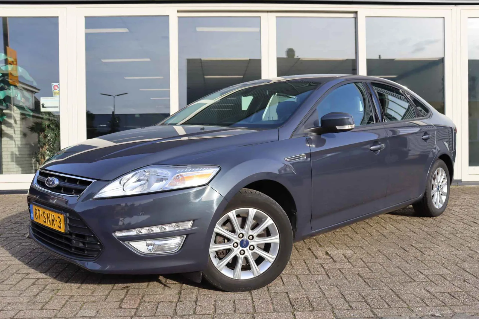 Ford Mondeo (2011) — foto 1