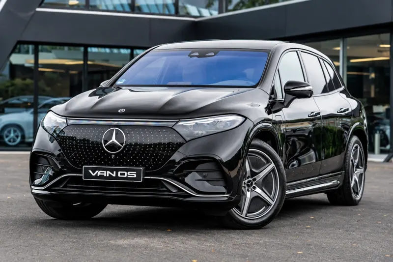 Mercedes-Benz EQS (2024)