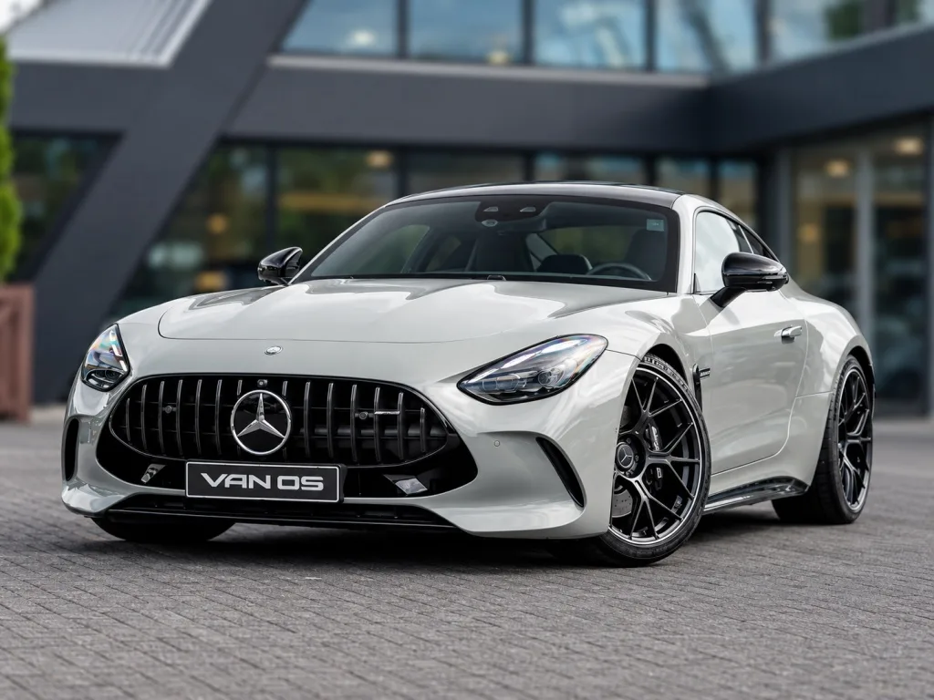 Mercedes-Benz GT-Klasse (2024) — foto 1