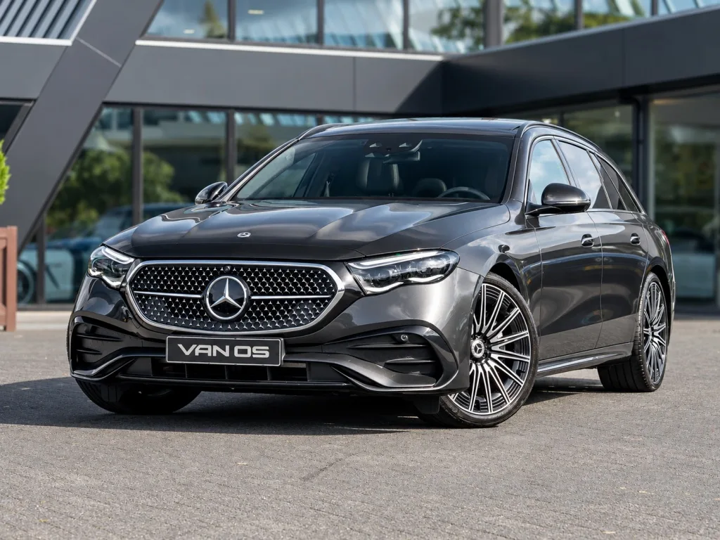 Mercedes-Benz E-Klasse (2025) — foto 1
