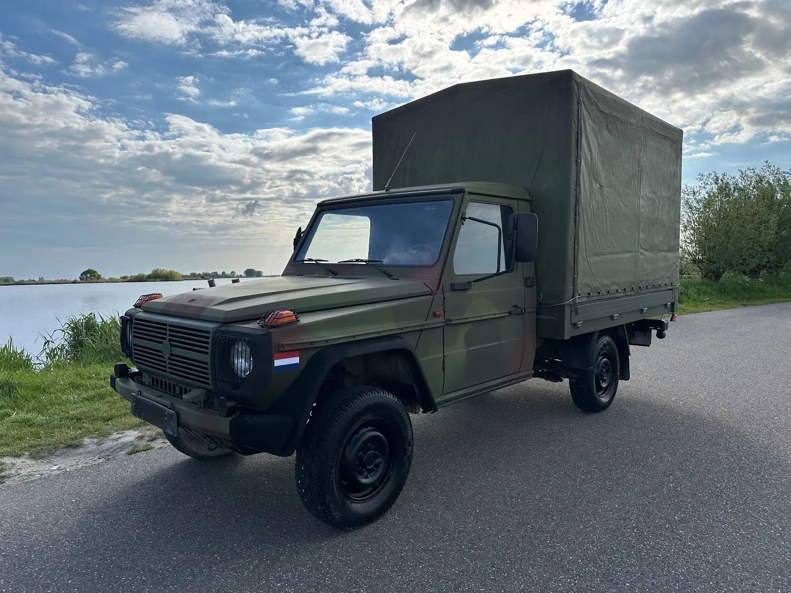 Mercedes-Benz G-Klasse (1997) — foto 1