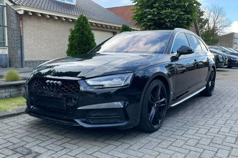 Audi A4 (2018)