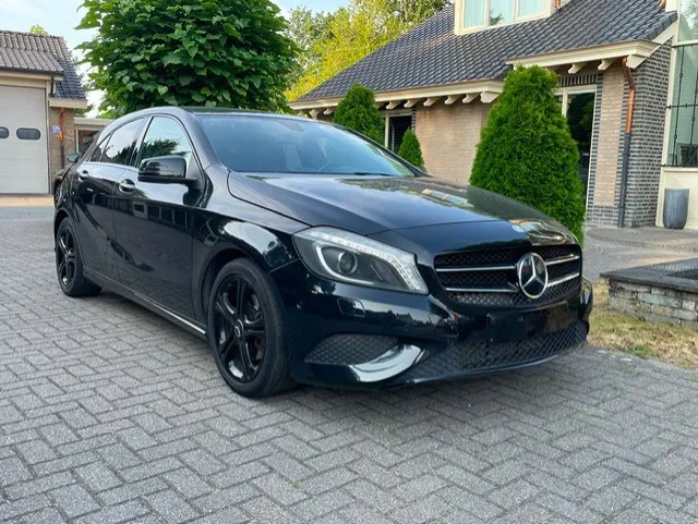 Mercedes-Benz A-Klasse (2014) — foto 1