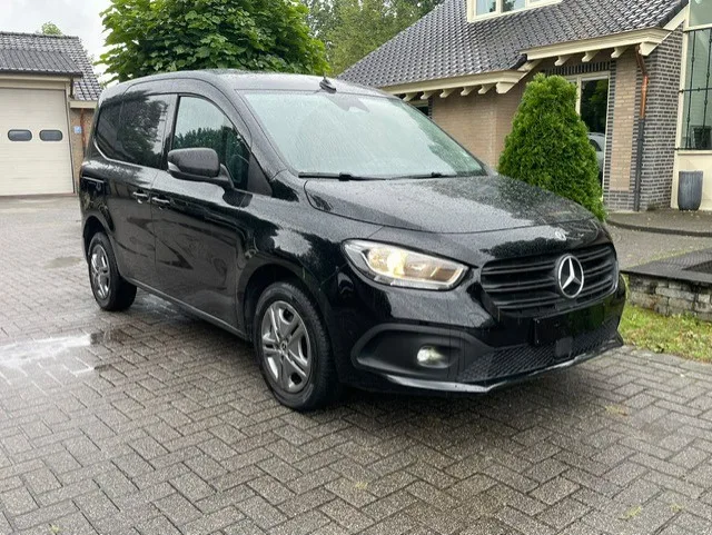 Mercedes-Benz Citan (2025) — foto 1
