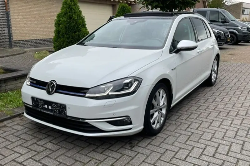 Volkswagen Golf (2019)