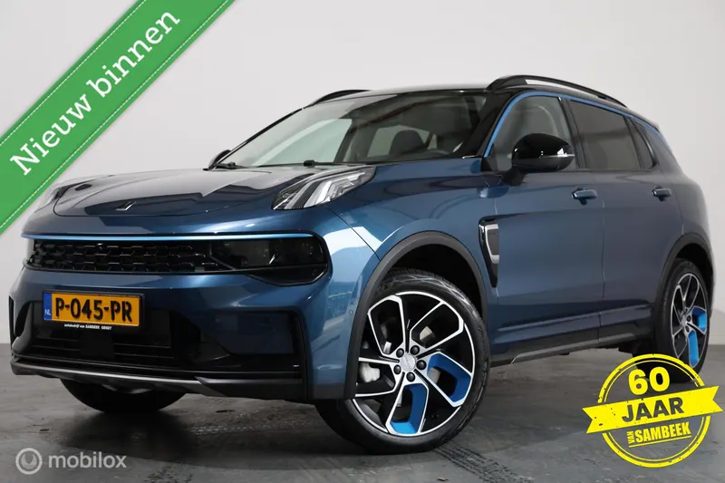 Lynk & Co 01 (2022)
