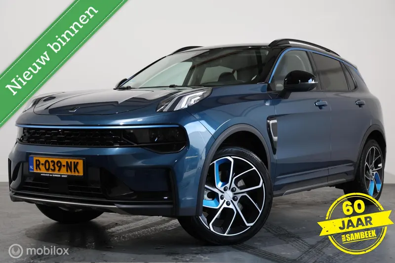 Lynk & Co 01 (2022)