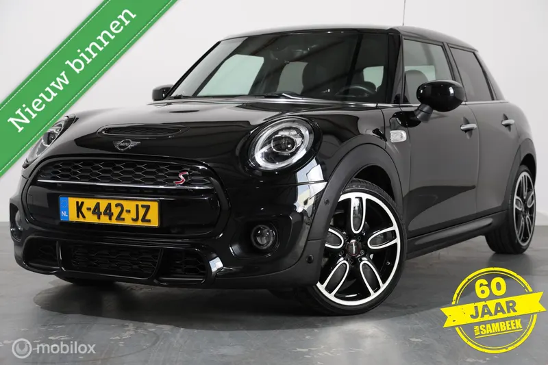 MINI Cooper S (2021)