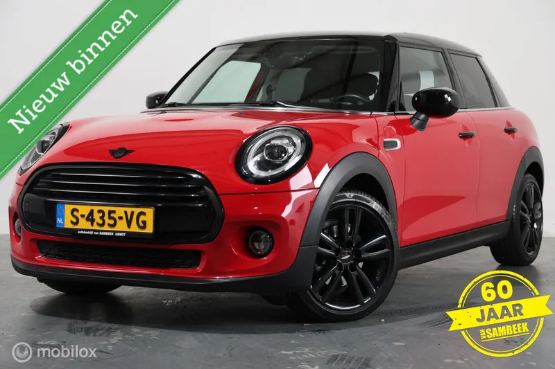 MINI Cooper (2021)