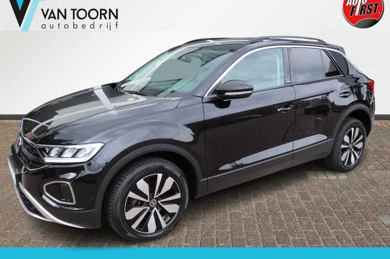 Volkswagen T-Roc (2023)