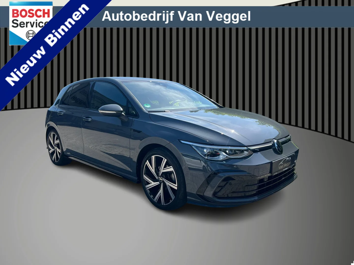 Volkswagen Golf (2024) — foto 1