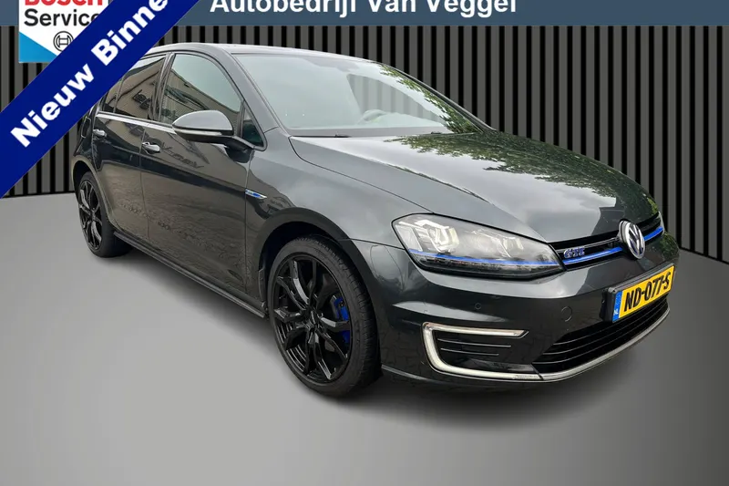 Volkswagen Golf (2016)
