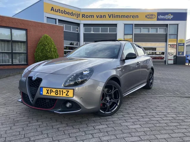 Alfa Romeo Giulietta (2019) — foto 1