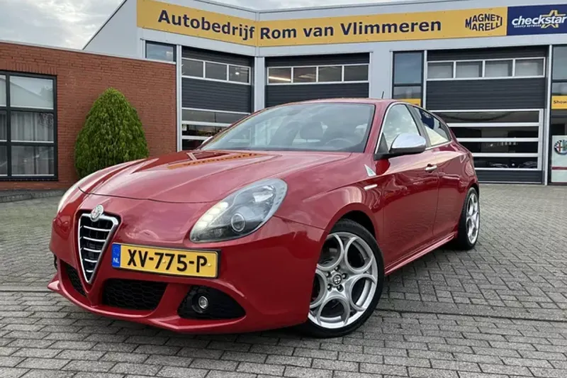 Alfa Romeo Giulietta (2011)