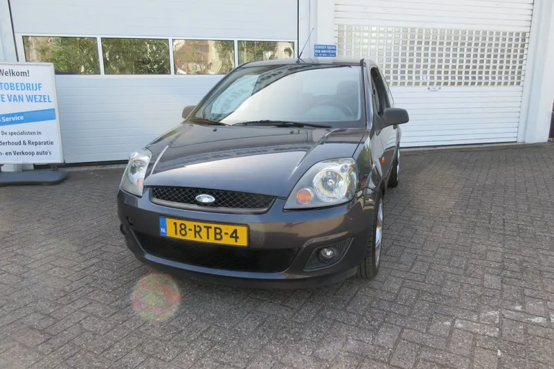 Ford Fiesta (2006)
