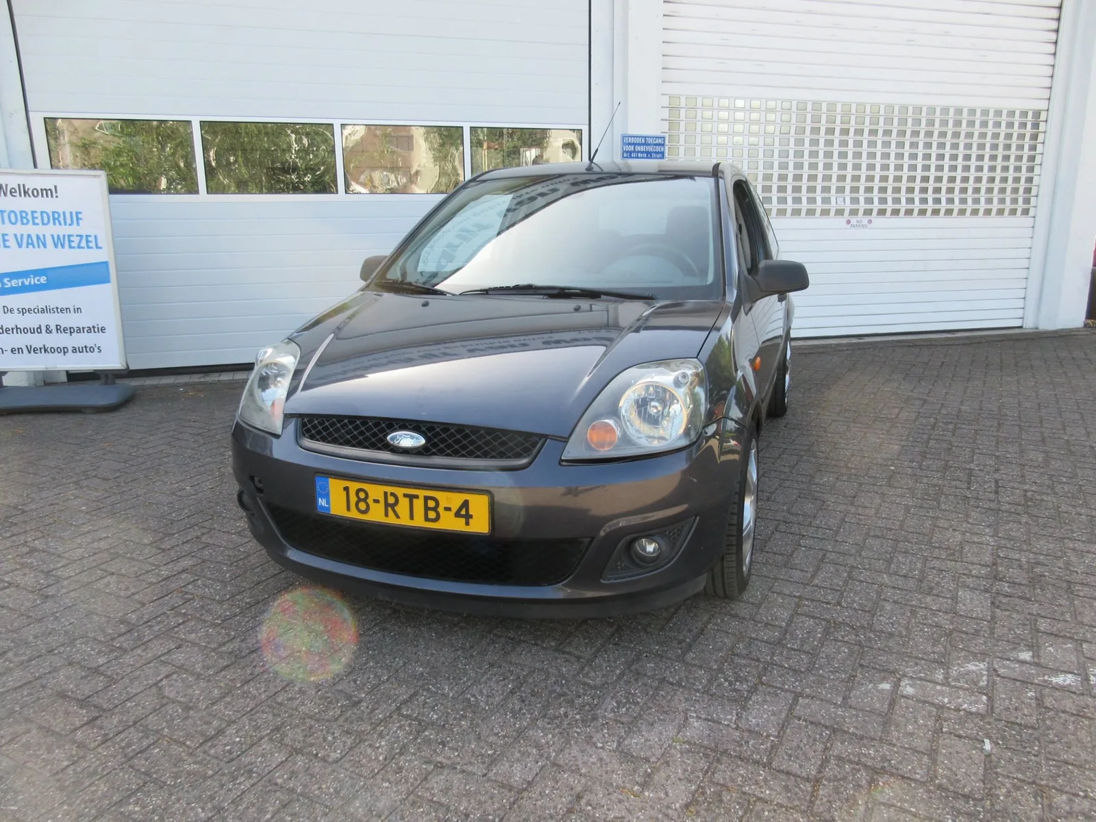 Ford Fiesta (2006) — foto 1