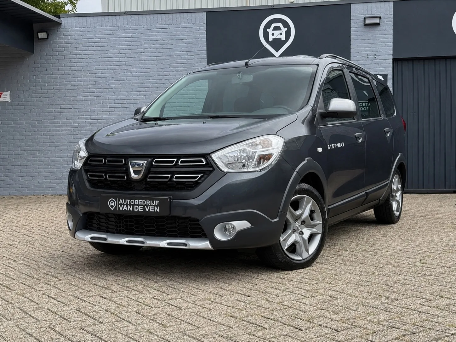 Dacia Lodgy (2019) — foto 1