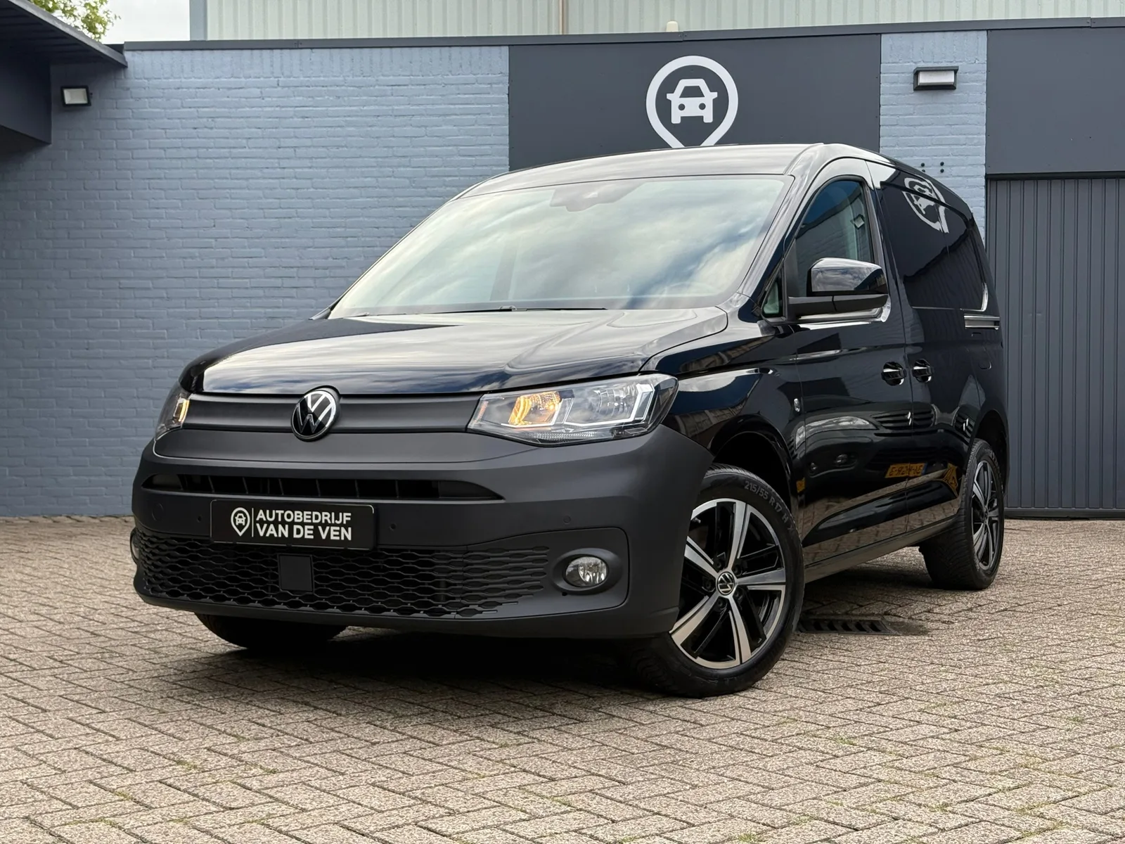 Volkswagen Caddy (2021) — foto 1