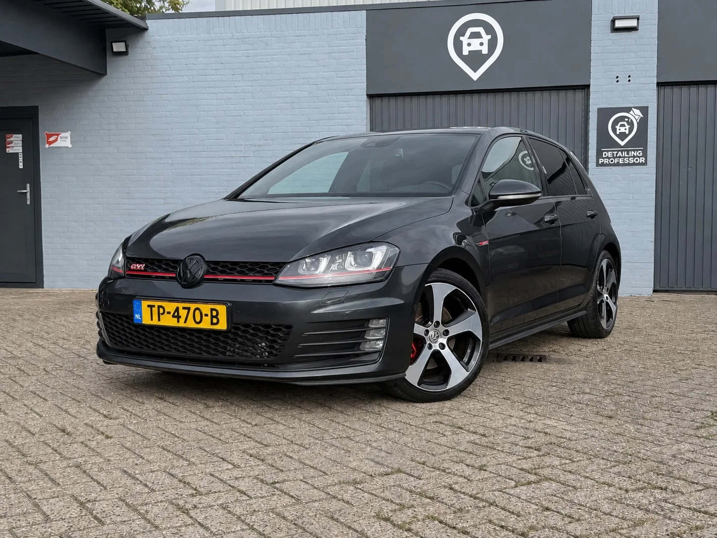 Volkswagen Golf (2014) — foto 1