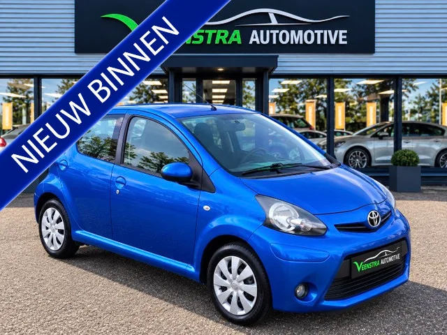 Toyota Aygo (2013) — foto 1