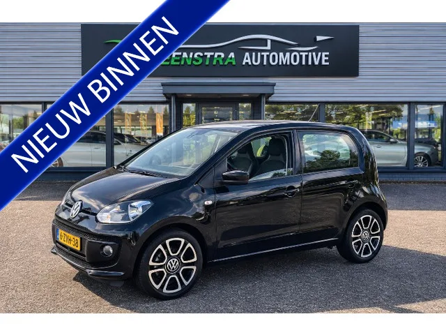 Volkswagen Up! (2014) — foto 1