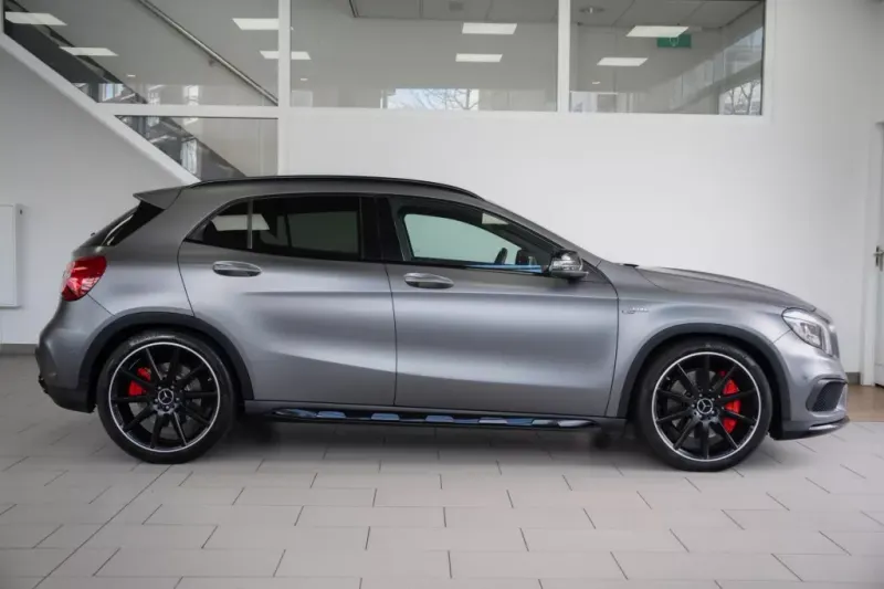 Mercedes-Benz GLA-Klasse (2015)