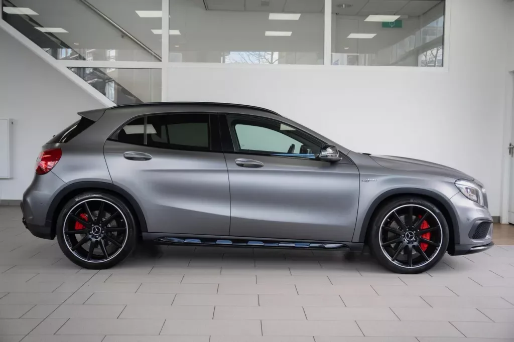 Mercedes-Benz GLA-Klasse (2015) — foto 1