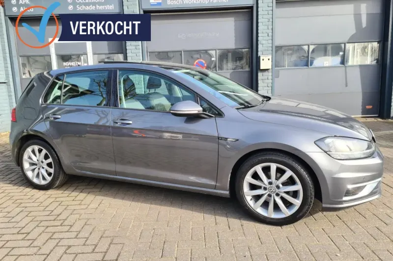 Volkswagen Golf (2017)