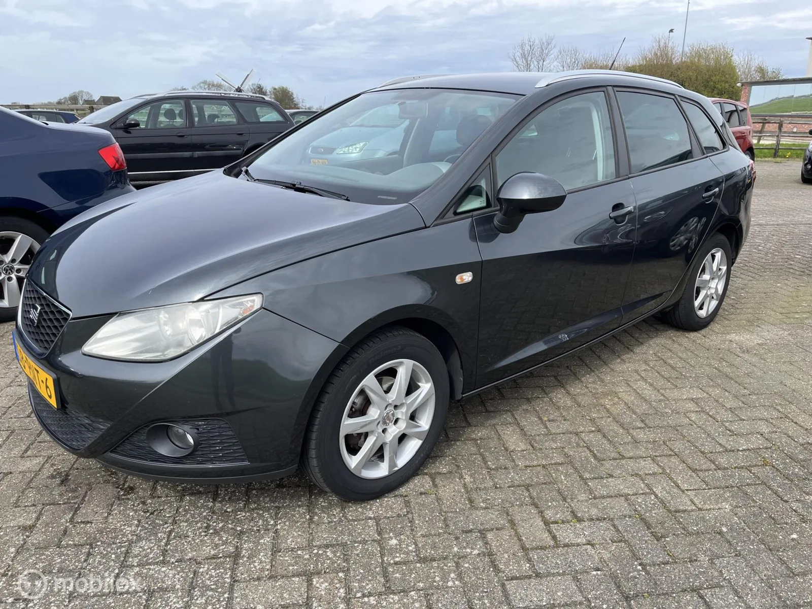SEAT Ibiza (2011) — foto 1