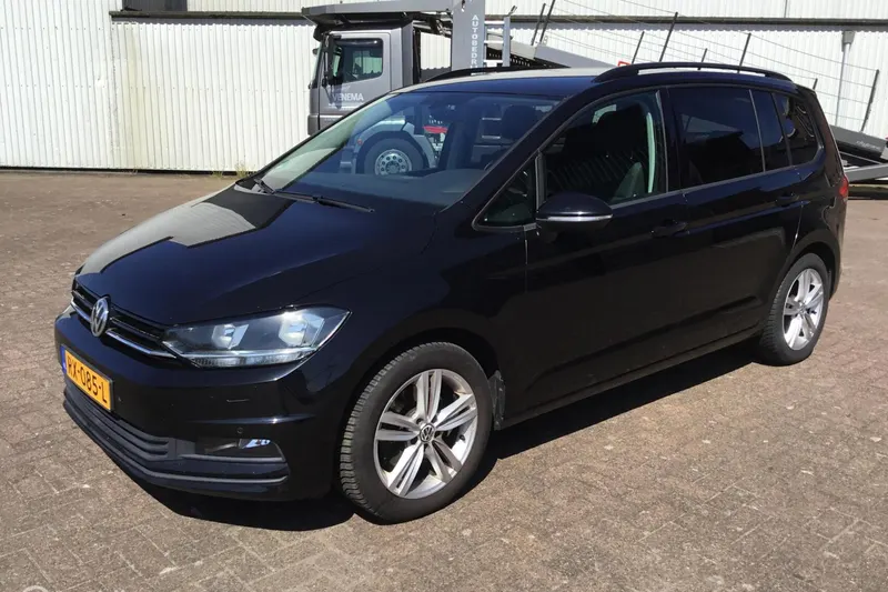 Volkswagen Touran (2017)