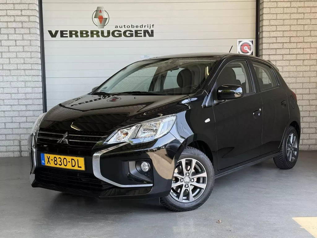 Mitsubishi Space Star (2022) — foto 1
