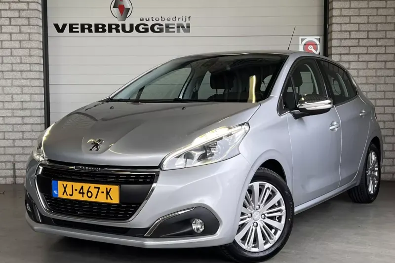 Peugeot 208 (2018)