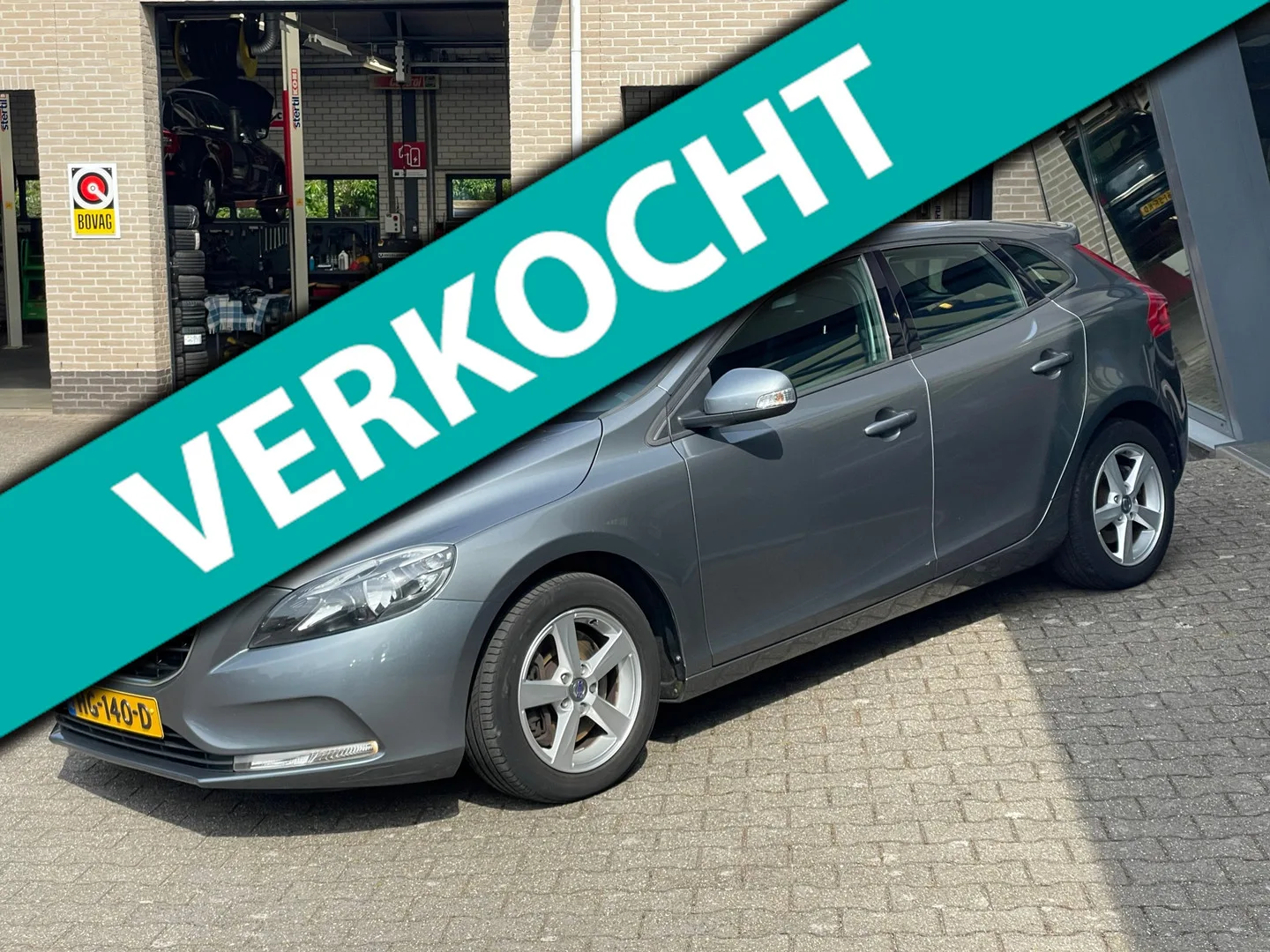 Volvo V40 (2014) — foto 1
