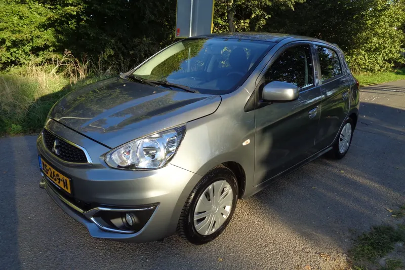 Mitsubishi Space Star (2019)