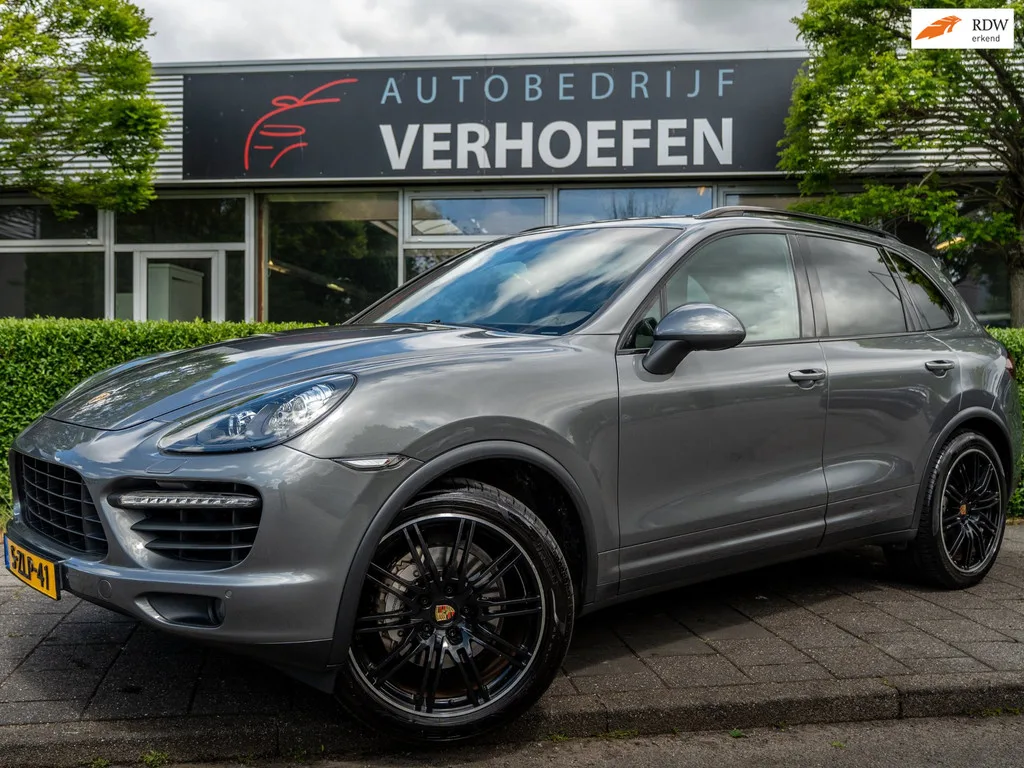 Porsche Cayenne (2011) — foto 1