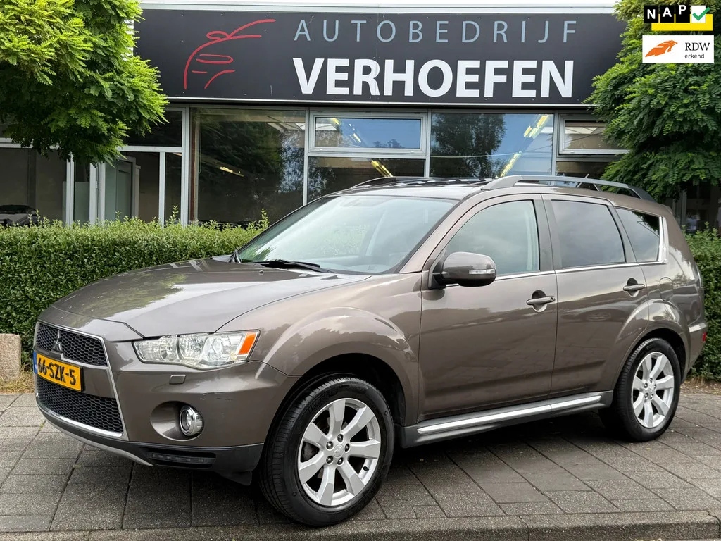 Mitsubishi Outlander (2012) — foto 1