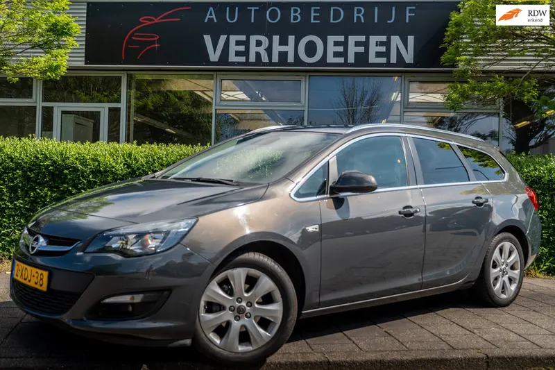 Opel Astra (2014)