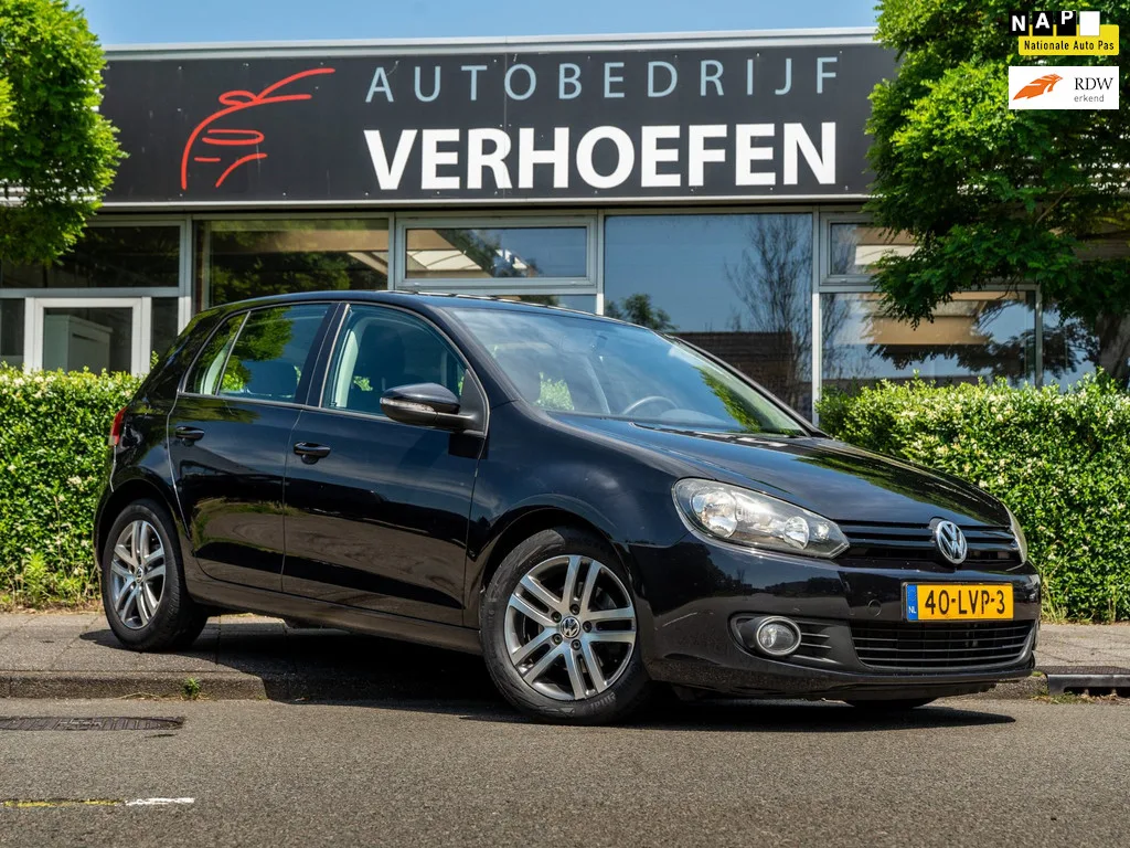 Volkswagen Golf (2010) — foto 1