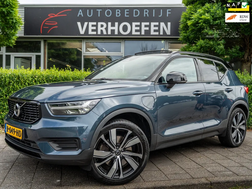 Volvo XC40 (2022) — foto 1