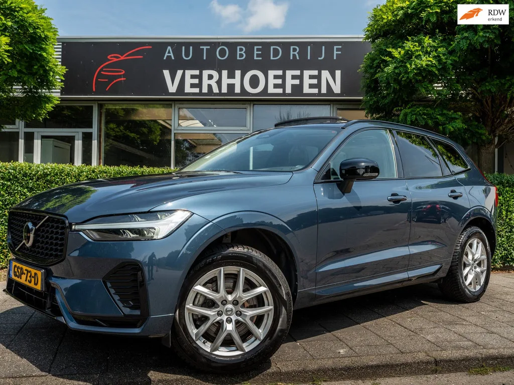Volvo XC60 (2022) — foto 1