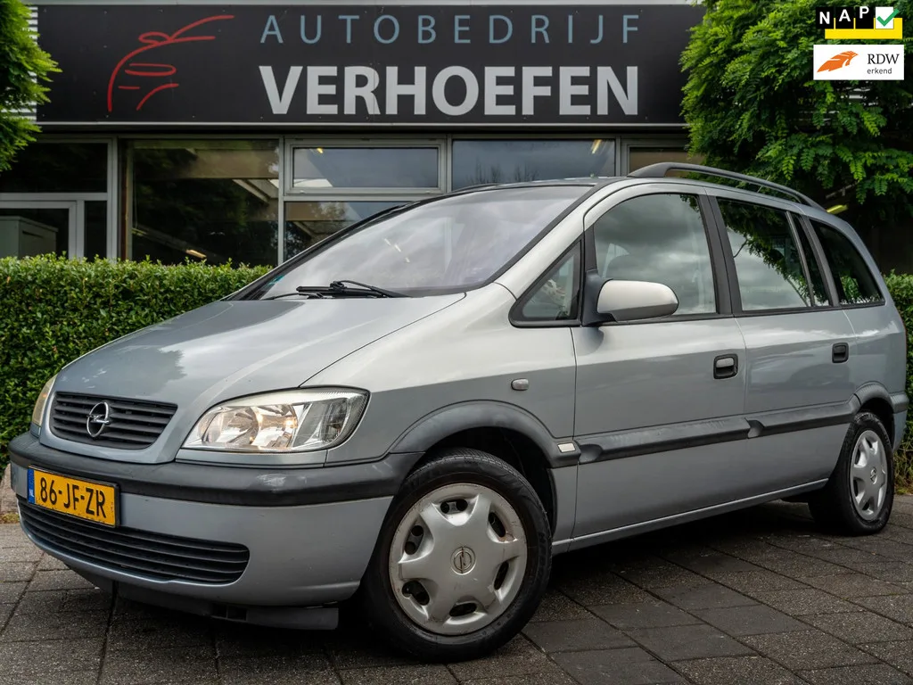 Opel Zafira (2002) — foto 1
